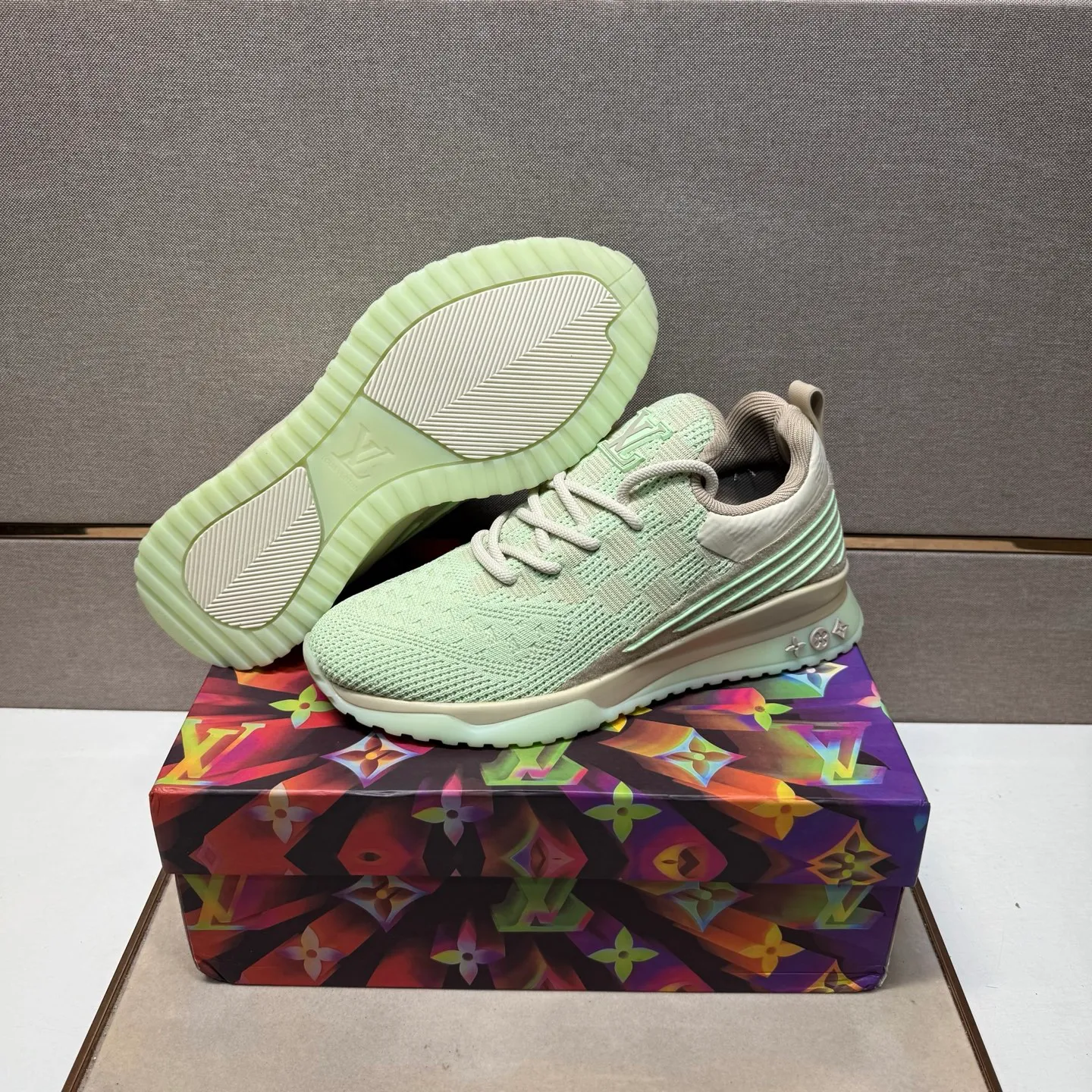 ⬛️Men's shoes 💰p480 [LV～] Men's casual shoes 2025z cabinet sales simultaneously 🔶Size: 38-44 #️⃣ 🔷7 colors🔜The upper is made of multi-material splicing➕Mesh lining, comfortable and breathable, sole: original comfortable and wear-resistant outsole, ⚠️real thing📱photographed🎬real thing is better📢📢📢